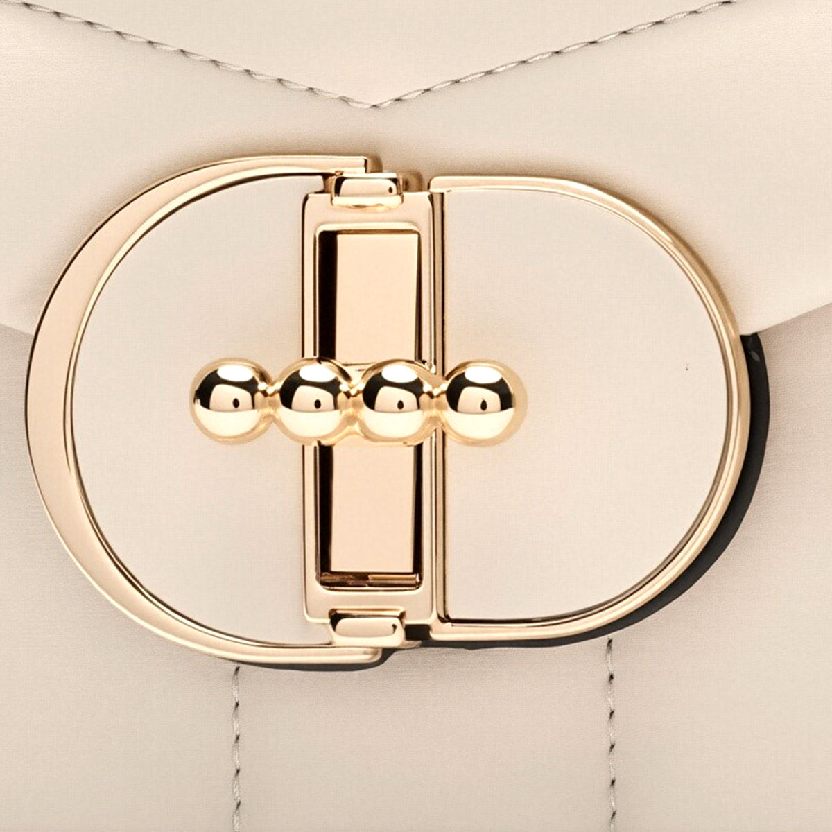 Elegant Metal Chain Underarm Bag